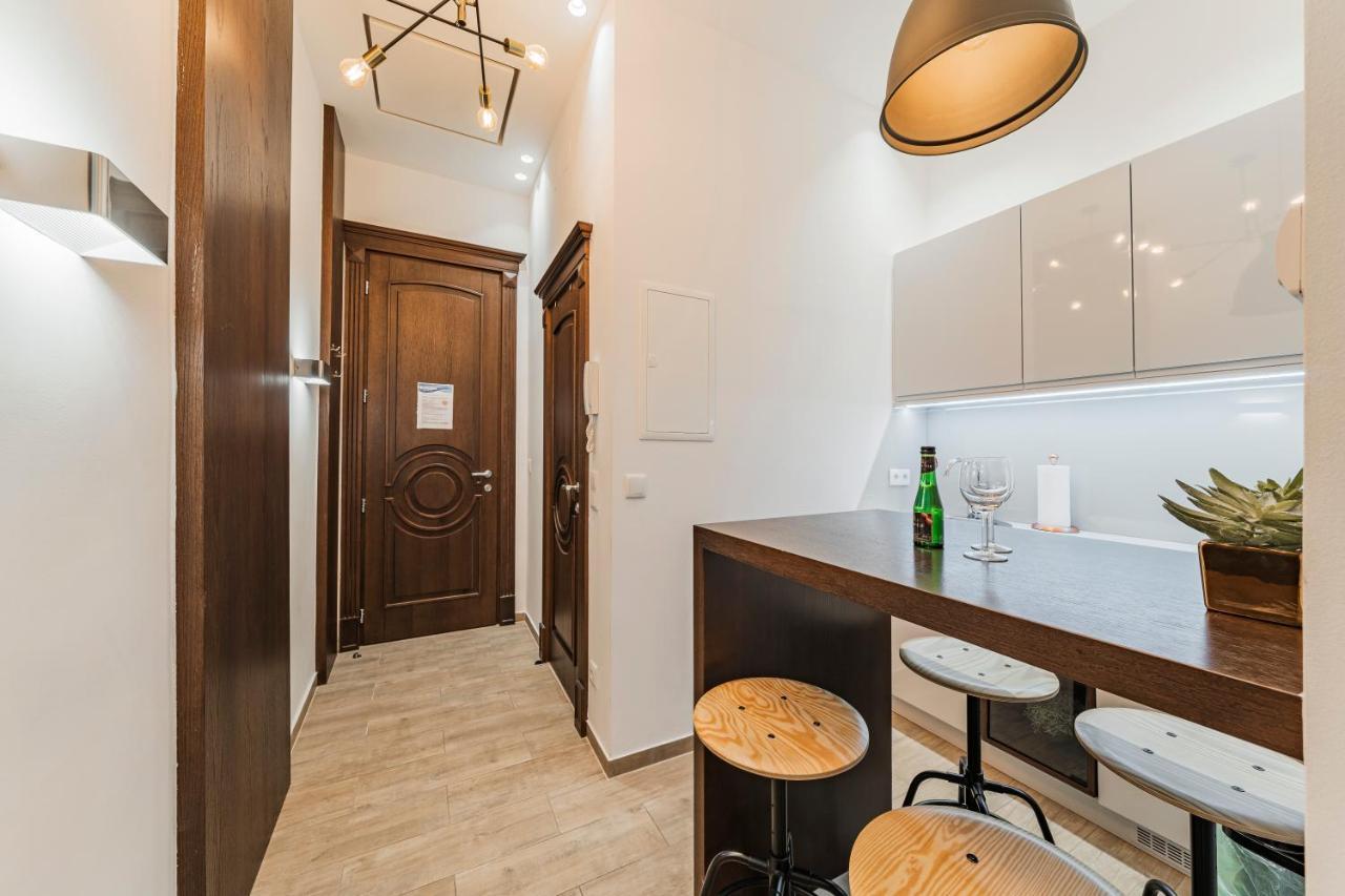 Zeus Design Apartments Schoenbrunn Вена Экстерьер фото